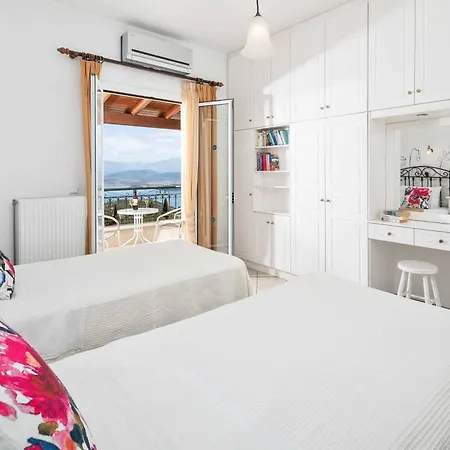 Nafsika Villa Agnitsini